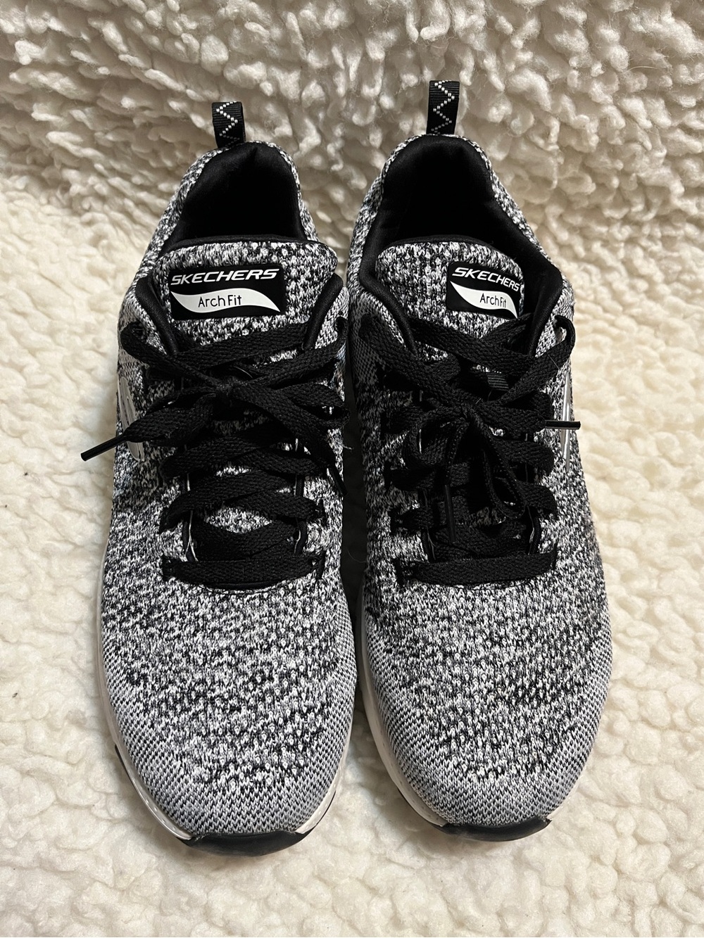 Skechers Arch Fit Paradyme Men's Black & White Knit Shoes, size 9